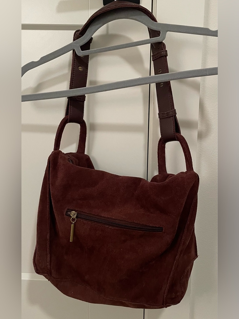 The Sak Brown Suede Shoulder Bag - Picture 2 of 4